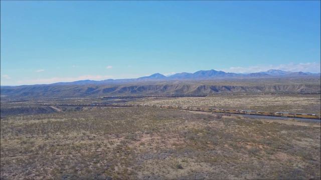 200 Locomotives near Benson, AZ смотреть онлайн