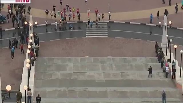 Забег по Чкаловской лестнице 12-06-14 смотреть онлайн