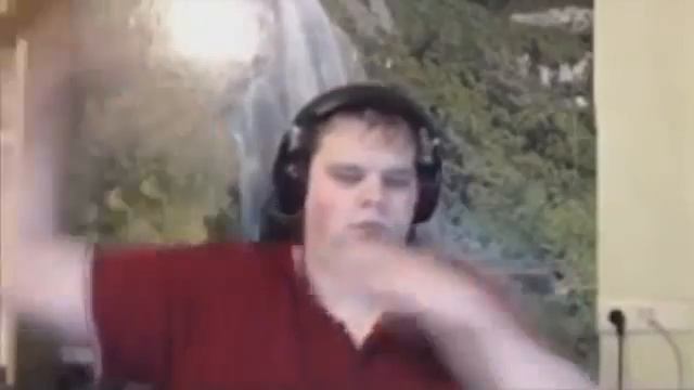 Cheatbanned танцует 2007 тектоник смотреть онлайн