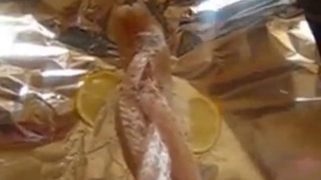 рыба с лимончиком в фольге/ Готовить легко смотреть онлайн