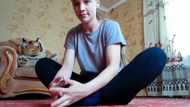 Брат рассказывает о LEGO❤️Я дам вам советы как сесть на шпагат ? смотреть онлайн