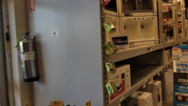 За грабли я не то сморозила.Покупки в строительном Магазине Lowe's ,цены на холодильники и др. смотреть онлайн