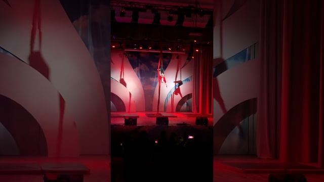 Козиорова Виктория. Воздушные полотна 5.10.2019 смотреть онлайн