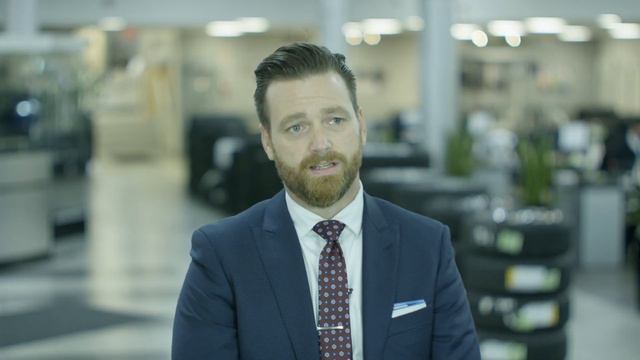 Inside Mercedes-Benz Oakville смотреть онлайн