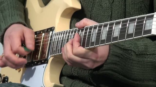 Epiphone G400 Custom смотреть онлайн