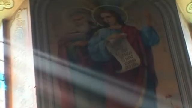 ФУТАЖ ЦЕРКОВЬ ИКОНЫ для крестин и венчания Cerkov смотреть онлайн