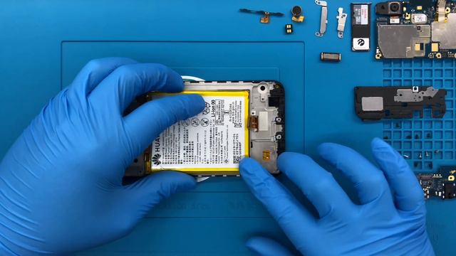 Huawei Y7 2018 Ekran Değişimi смотреть онлайн
