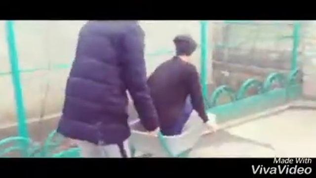 Отдыхаем на работе в свободное время смотреть онлайн