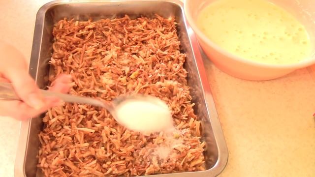 Яблочный рулет на скорую руку -Четверочка. Нежный тающий во рту! смотреть онлайн
