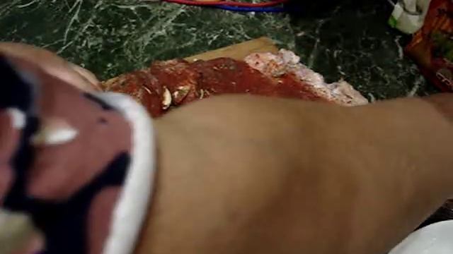 Домашние хлопоты.Мясной рулет из брюшины. смотреть онлайн