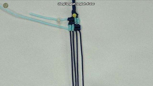 Woven Macrame Bracelet Tutorial | DIY Macrame Bracelet смотреть онлайн