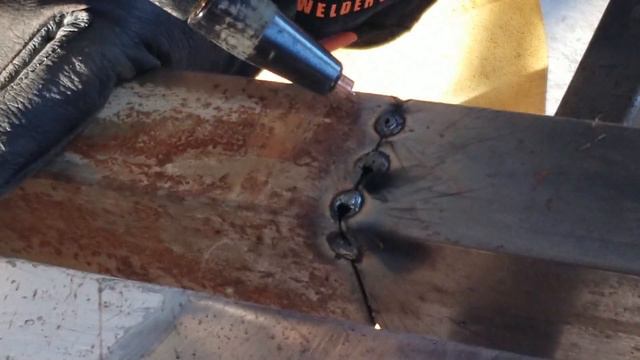How To Weld Holes In 7 Mins | Gasless Flux Core Welding Tips And Tricks | смотреть онлайн