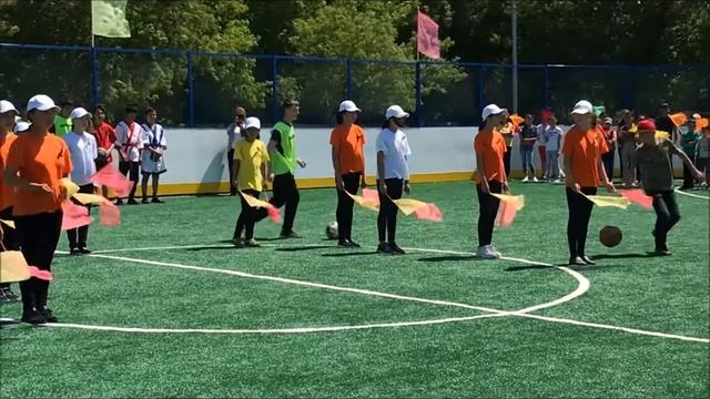 Многофункциональный спортивный корт смотреть онлайн