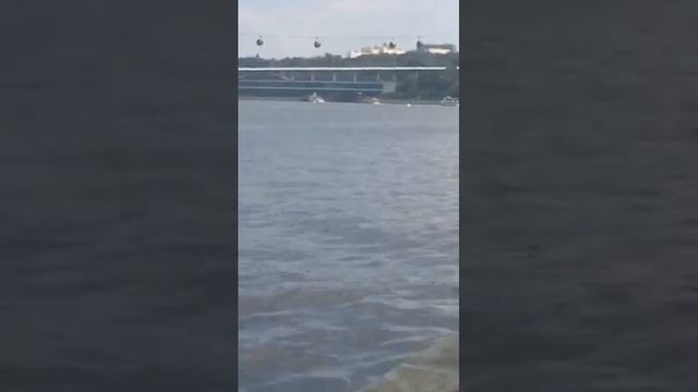 Жара в Москве. Москва-река. смотреть онлайн