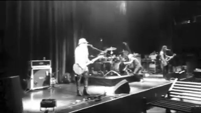 Orianthi Japan Tour Behind The Scenes смотреть онлайн