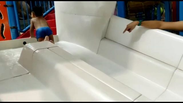 МИАМИ Аквапарк в Алматы смотреть онлайн