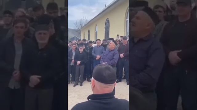 "Про нас совсем забыли!": жители с.Какамахи обратились к главе республики Дагестан Сергею Меликову смотреть онлайн