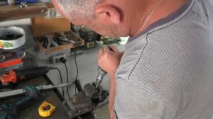 Битва трех  гайковертов  Makita DTW300 Dnipro-M DTW-200 и Китайского DTW285  гайковерта с AliExpres