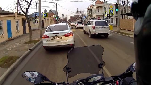 Разговор у руля. Yamaha MT-09 смотреть онлайн
