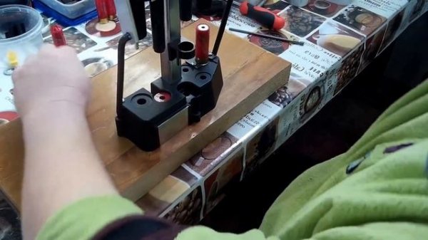 Обзор станка LEE ALL 2 настройки самозаряд релоудинг патронов 12 калибра . № 2 .