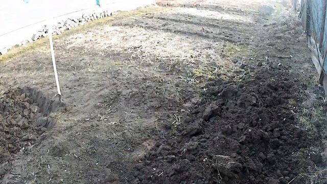 Обустройство площадки под автомобиль возле дома (часть I) смотреть онлайн