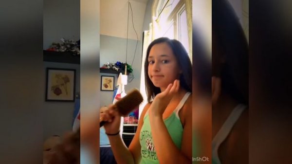 Getting ready for cheer💗