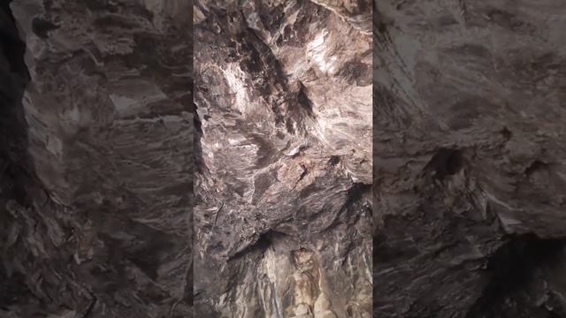 пещера Сасык ункур в Араване. под номером Кир СС 2 и 3 пещеры... смотреть онлайн