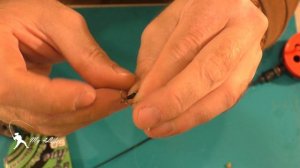 КОНКУРС!!! Самая ПРОСТАЯ и УЛОВИСТАЯ зимняя снасть на ЛЕЩА, ПЛОТВУ, ОКУНЯ . Безмотылка, чертик))