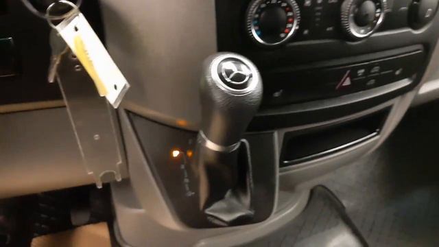 2018 Mercedes sprinter 2500 || 242707 смотреть онлайн