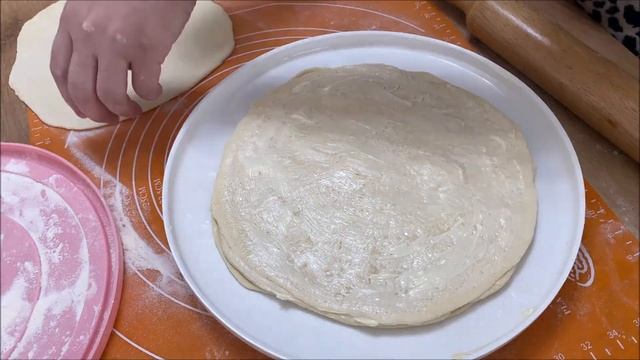 Samo edna GOLEMA Kora za ovie Prevkusni Lisnati KROASANI ♥️ смотреть онлайн