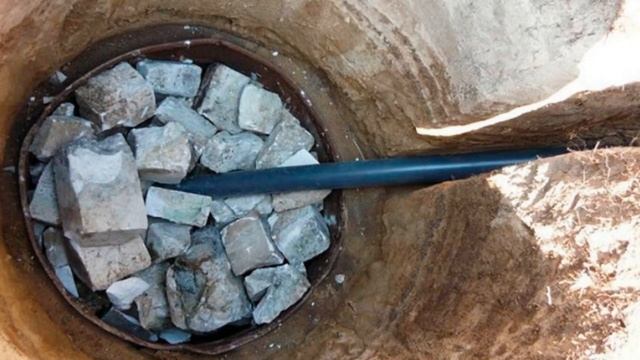 Как очистить выгребную яму домашний способ