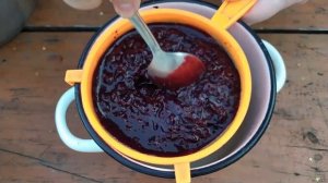 ЖЕЛЕ ИЗ ЧЕРНОЙ СМОРОДИНЫ. Густое, как холодец. Даже ложка стоит!