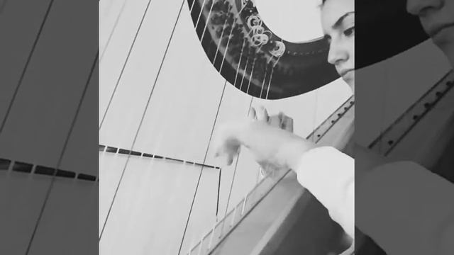 Henriette Renie, Legende harp смотреть онлайн