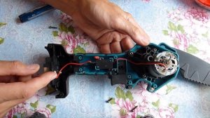 Разборка цепной аккумуляторной мини пилы