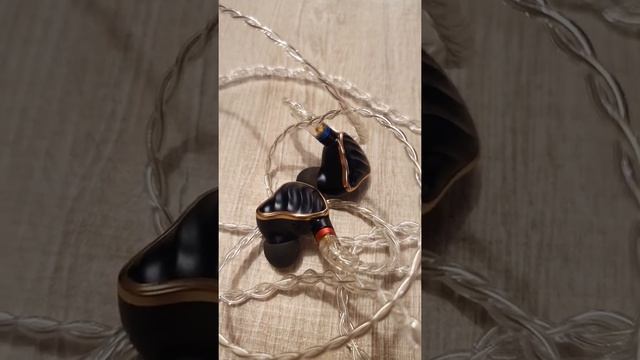 первые впечатления о Fiio fh 7 ??? даже непрогретые мне очень зашли ? смотреть онлайн