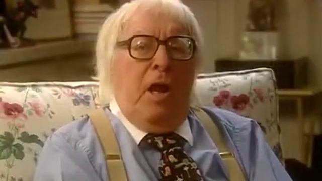 The Optimistic Futurist Ray Bradbury and Leonard Maltin смотреть онлайн