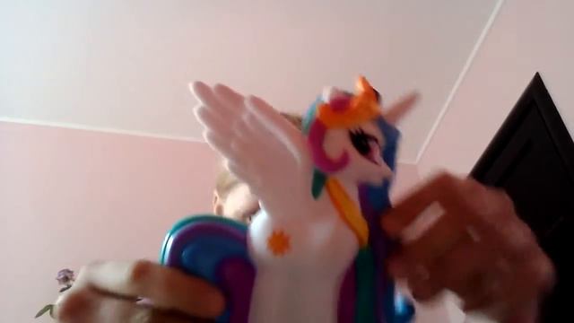 Распаковка принцессы селестии смотреть онлайн
