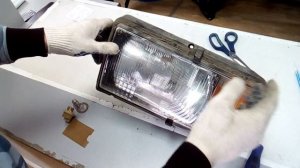 Снятие, установка и доработка фар на классику.