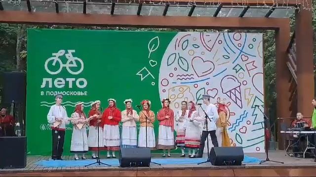 "Кукушечка" и "Кумушки" в исполнении старшей группы ФА Радуга (Москва) смотреть онлайн