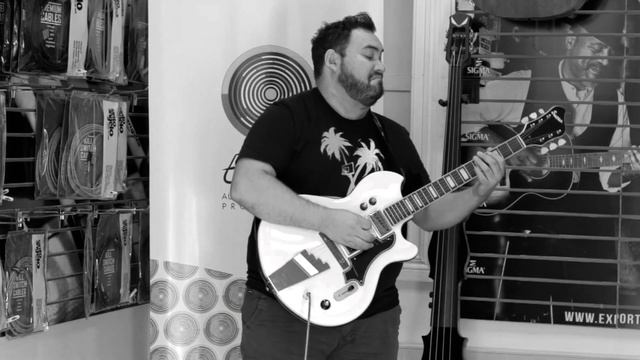 Supro Thunderbolt, Neptune Reverb & Martinique + Headrush | Jorge Aravena | EAS Limitada смотреть онлайн