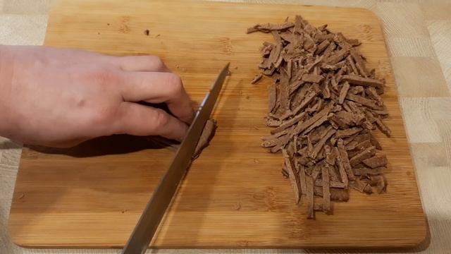 Салат с ПЕЧЕНОЧНЫМИ блинами и МОРКОВЬЮ по-корейски. ПЕЧЕНОЧНЫЙ салат с корейской морковью смотреть онлайн