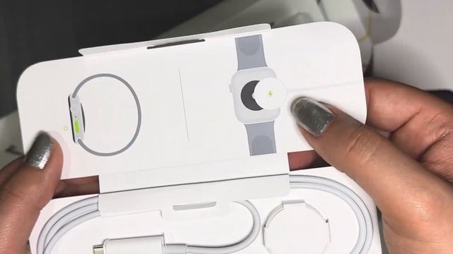 UNBOXING MY NEW APPLE WATCH SE: 2023 VERSION!! смотреть онлайн