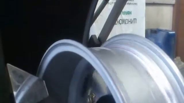 Mercedes E Восстановление и прокат смотреть онлайн