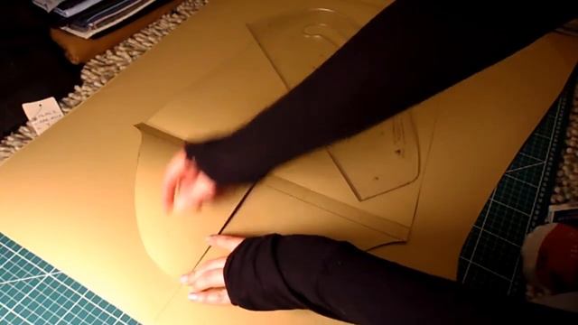 Pattern Cutting Tutorial: How to Increase/Enlarge Sleeve Bicep Circumference смотреть онлайн