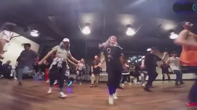 Cornershop---Brimful-Of-Asha-(Norman-Cook-Remix).mp4