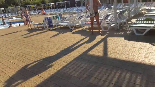 Идём в аквапарк Одесса смотреть онлайн