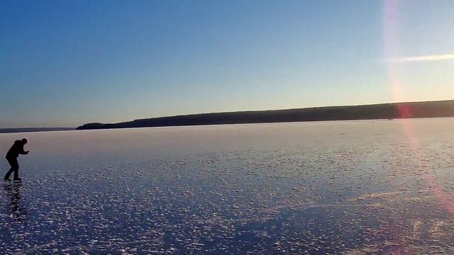 Покатушки на коньках по Сурскому смотреть онлайн