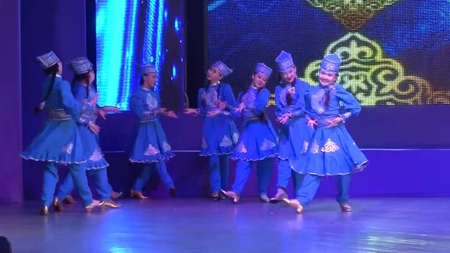 "Кербез қыздар" ансамбль "Гюзель" смотреть онлайн