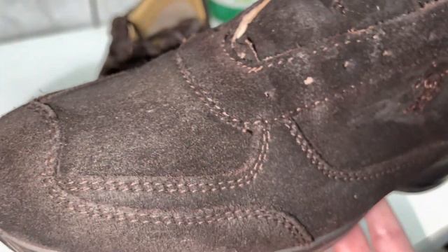 ВОССТАНОВИТЬ ЦВЕТ ЗАМШЕВЫХ КРОССОВОК смотреть онлайн