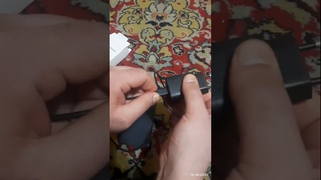 лайфхак как зарядить телефон без электричество ? ? смотреть онлайн